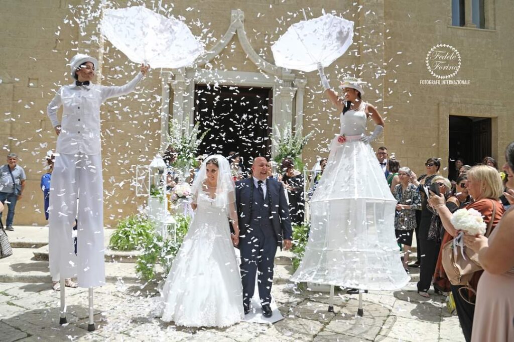 spettacolo su Trampoli, Animazione Matrimoni artisti di strada - spettacolo su Trampoli, Fornitori artisti di strada - spettacolo su Trampoli, Matrimonio artisti di strada - spettacolo su Trampoli, Nozze artisti di strada - spettacolo su Trampoli, Animazione Matrimoni Puglia, Animazione Matrimoni Lecce, Matrimonio Puglia, Fornitori Puglia, Fornitori Lecce, Matrimonio Lecce