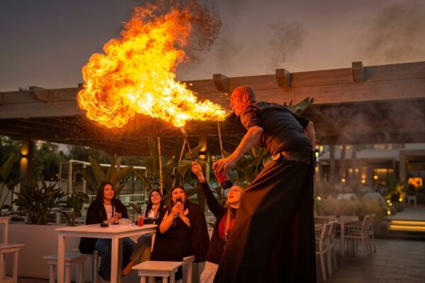 ramos-sputafuoco-mangiafuoco-puglia (1) ramos-sputafuoco-mangiafuoco-puglia (1)