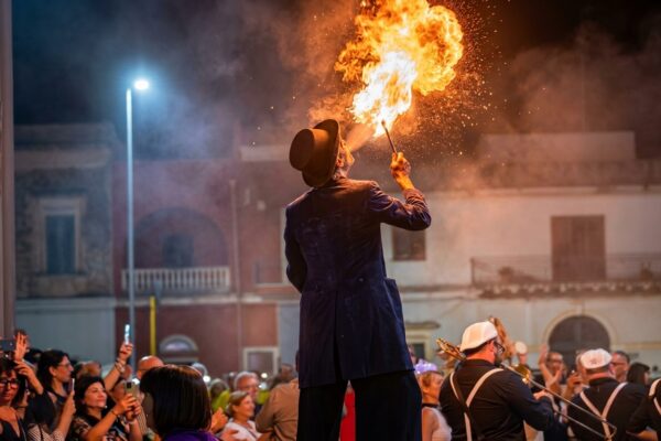 spettacoli-di-fuoco-in-puglia-eventi-speciali (3) spettacoli-di-fuoco-in-puglia-eventi-speciali (3)